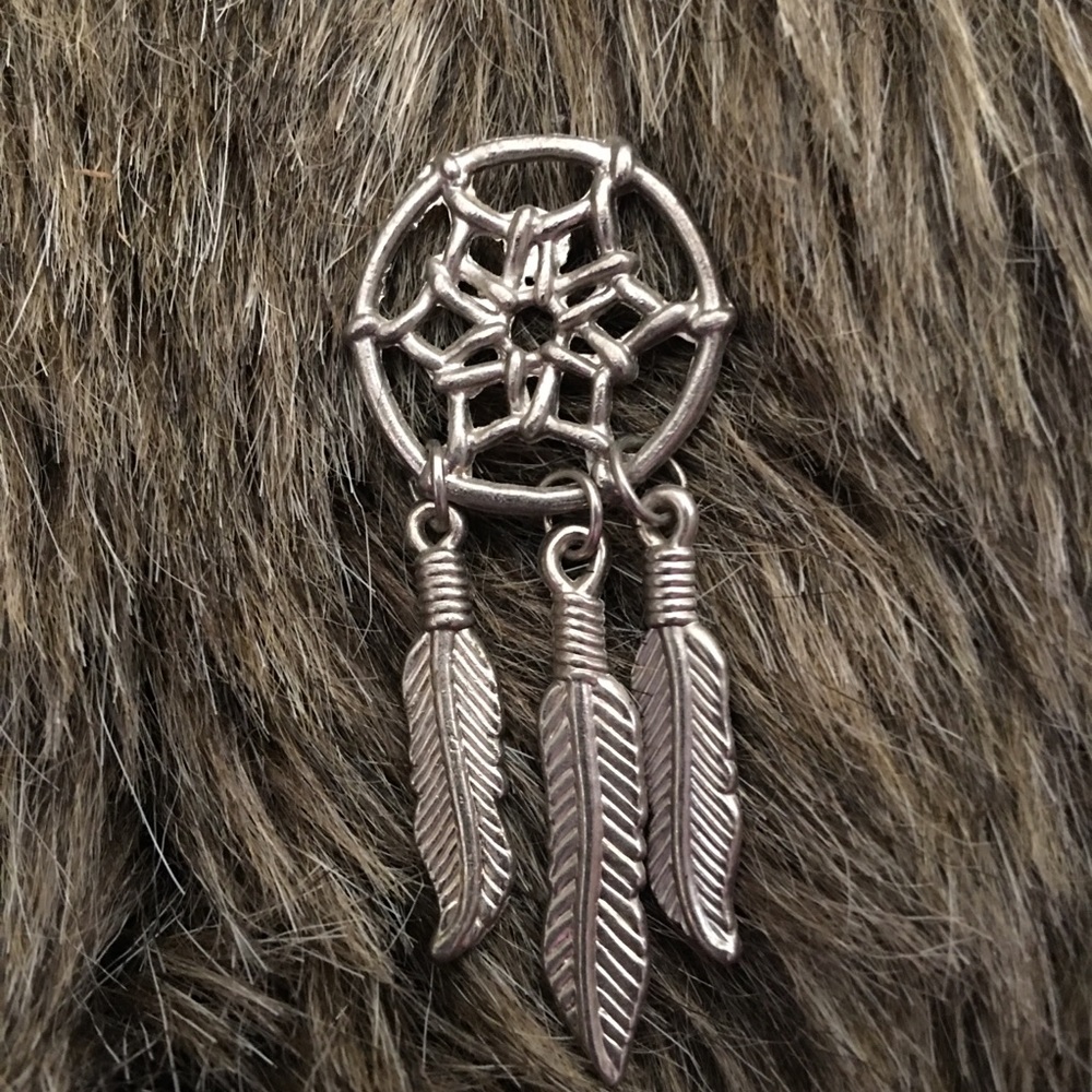 Silver tone dream catcher brooch pin